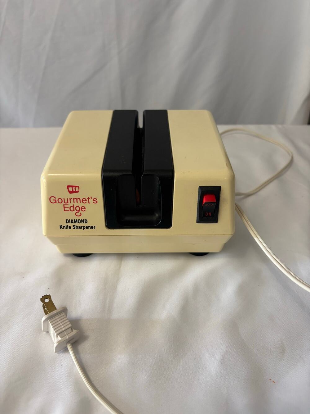 Vintage WEN Gourmet's Edge Electric Diamond Knife Sharpener Model 2907 USA
